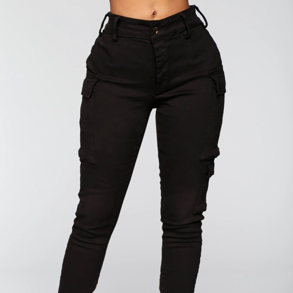 Fashion Nova Black Cargo Pants
